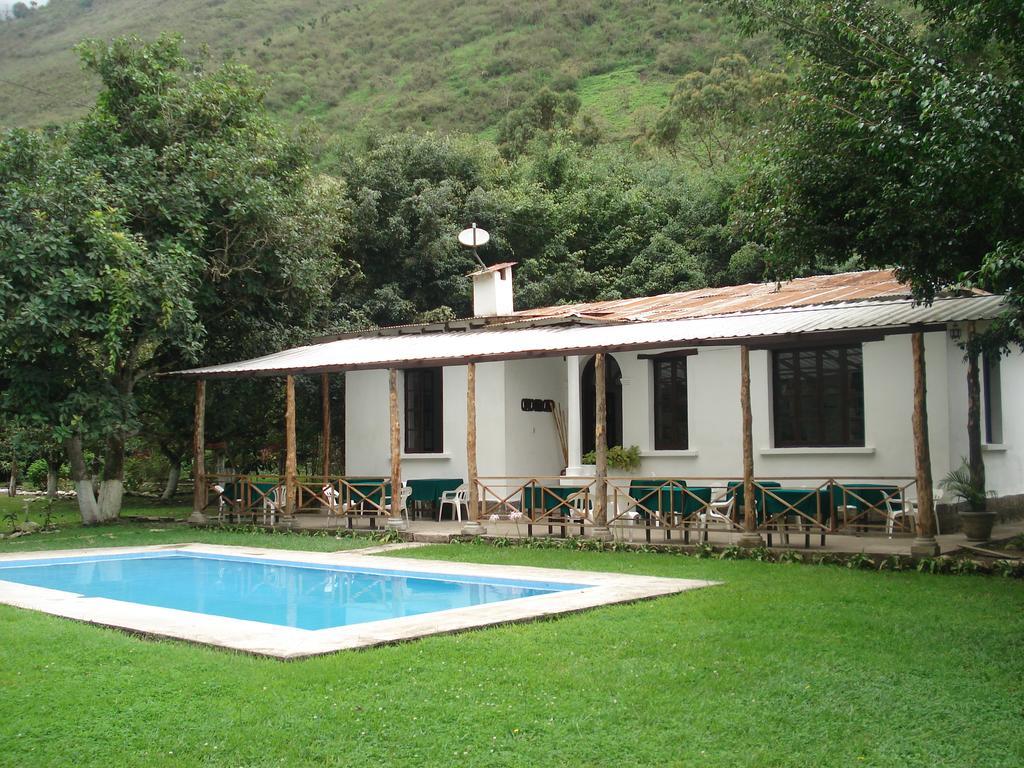 Hosteria La Eterna Primavera Huigra Exterior foto