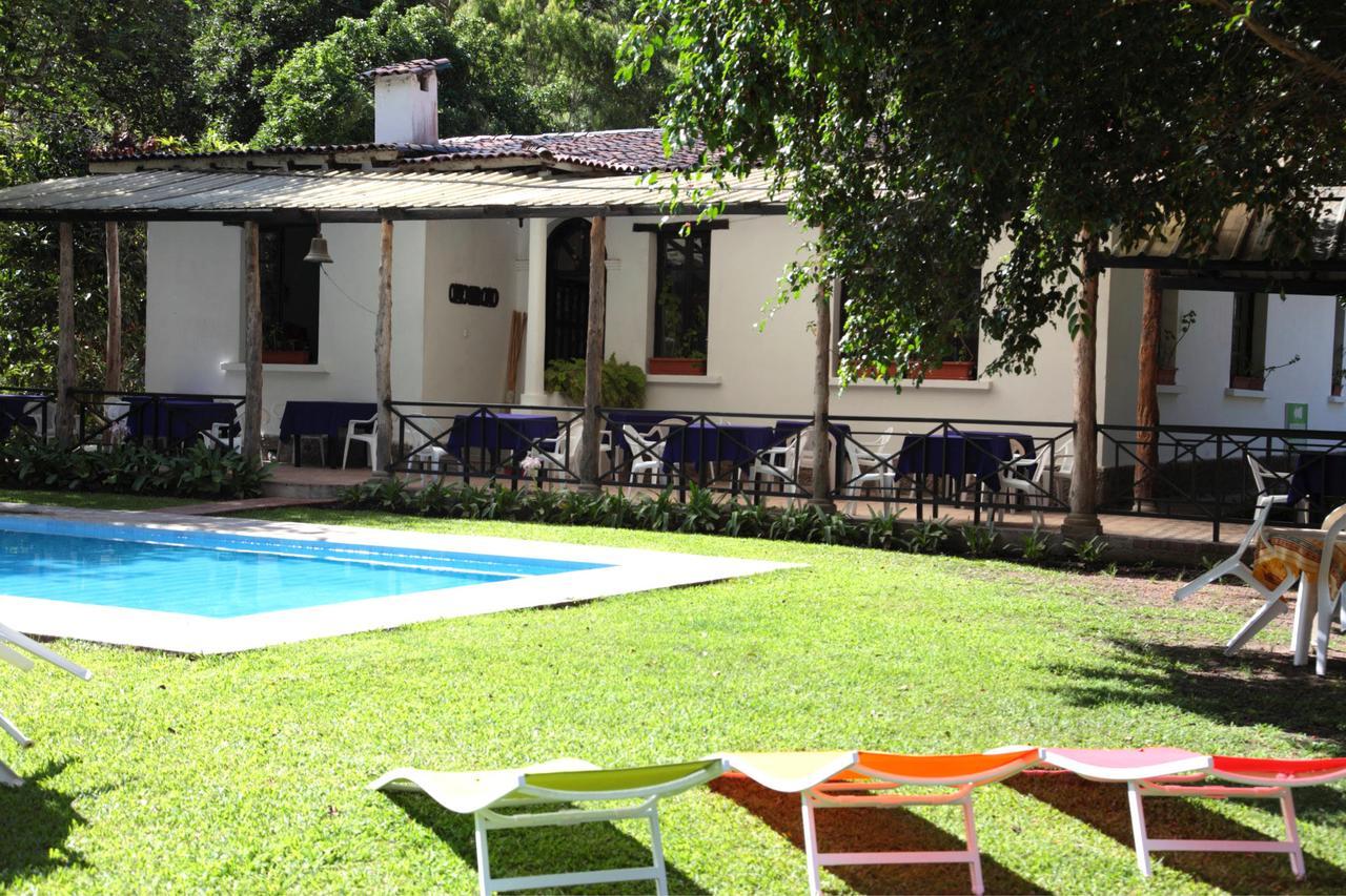 Hosteria La Eterna Primavera Huigra Exterior foto